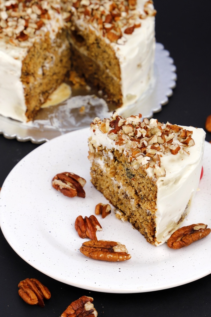 Keke de plátano con frostin de queso de yogurt grande 1 kg