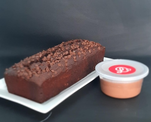 Keke de cacao yplatano con fudge