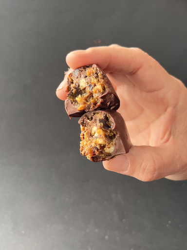 Chocotejas de pecana x 6 unidades